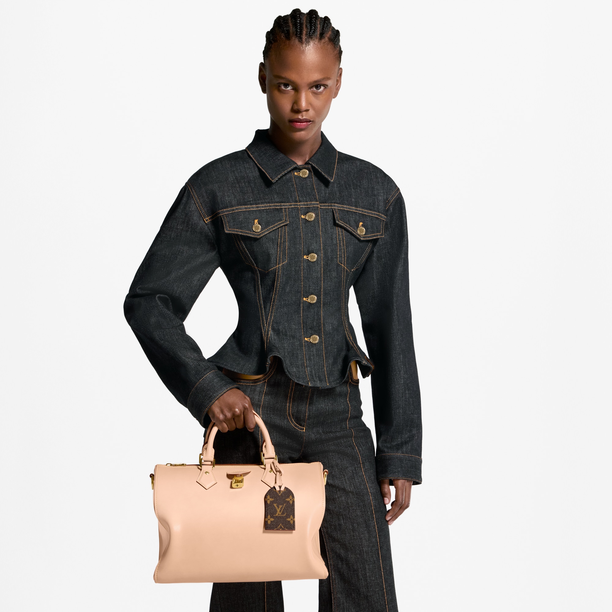 VVN & Time Trunk The Collections The Collections | LOUIS VUITTON